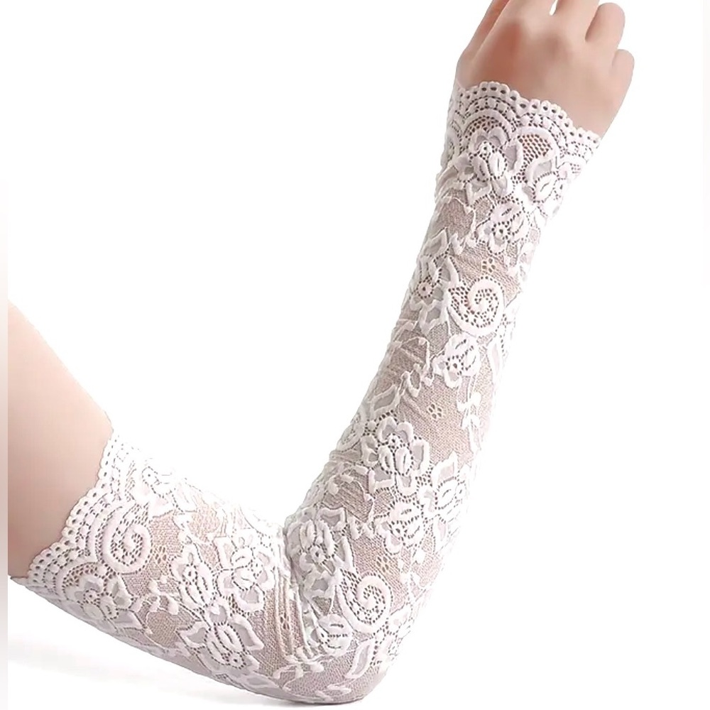 Women’s White Lace Fingerless Over the Elbow Gloves NEW